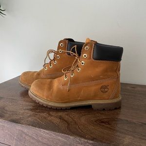 WOMEN'S TIMBERLAND® PREMIUM 6-INCH WATERPROOF BOOTS